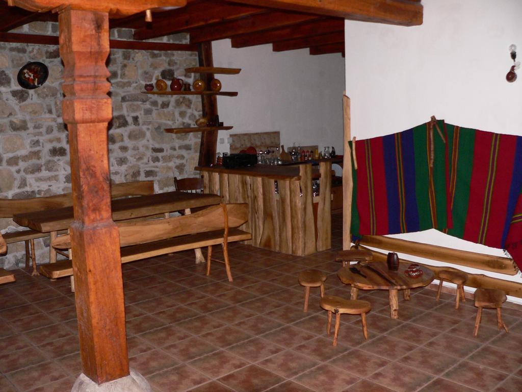 Hotel Pri Chakara Arbanasi Extérieur photo